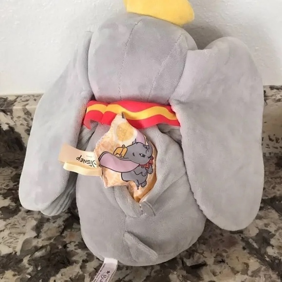 New Retired Dumbo Disney Scentsy Buddy NIB with Scent Pak- $40 - Picture 5 of 8